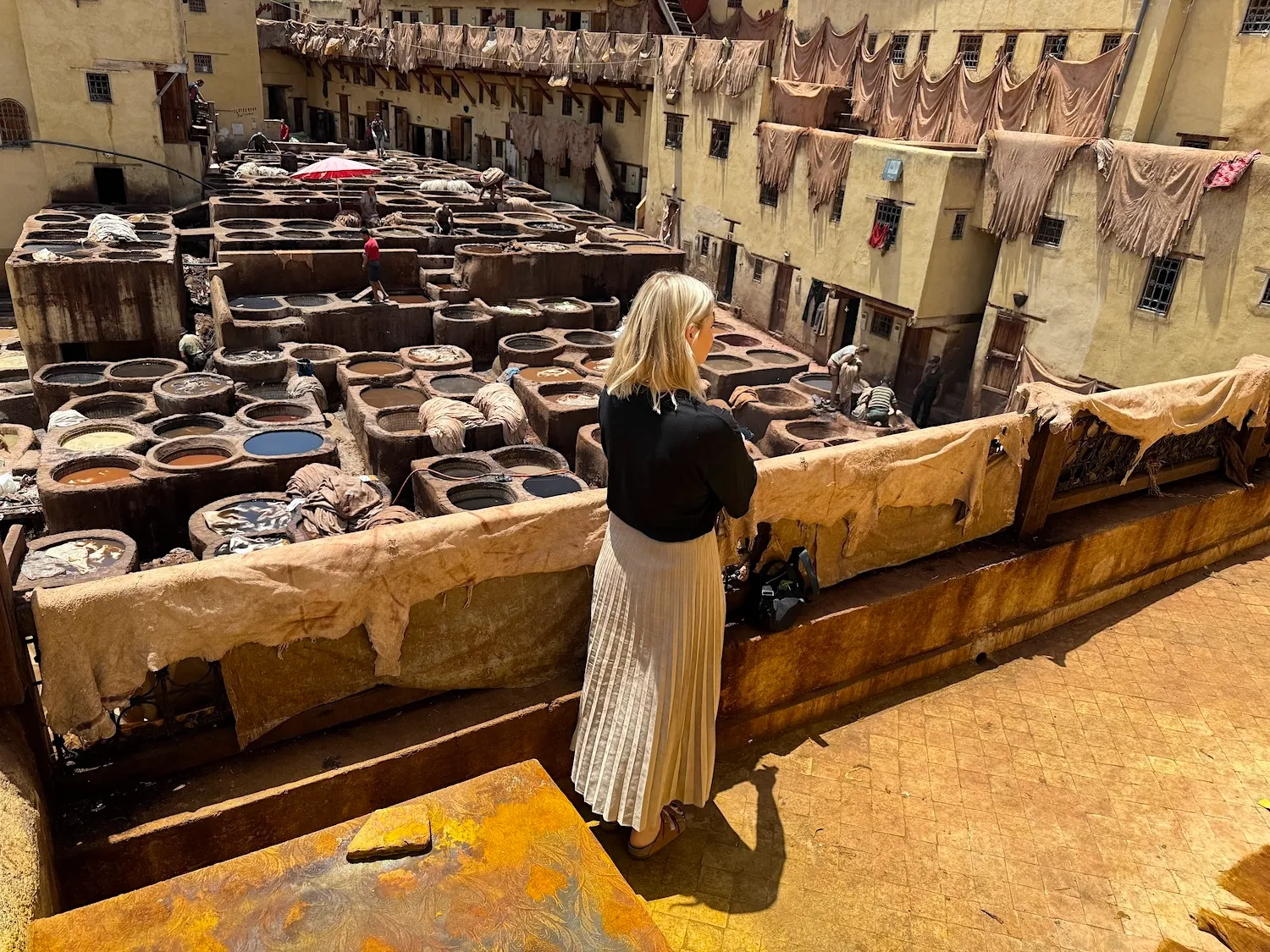 Fes_tanneries_leather_smell